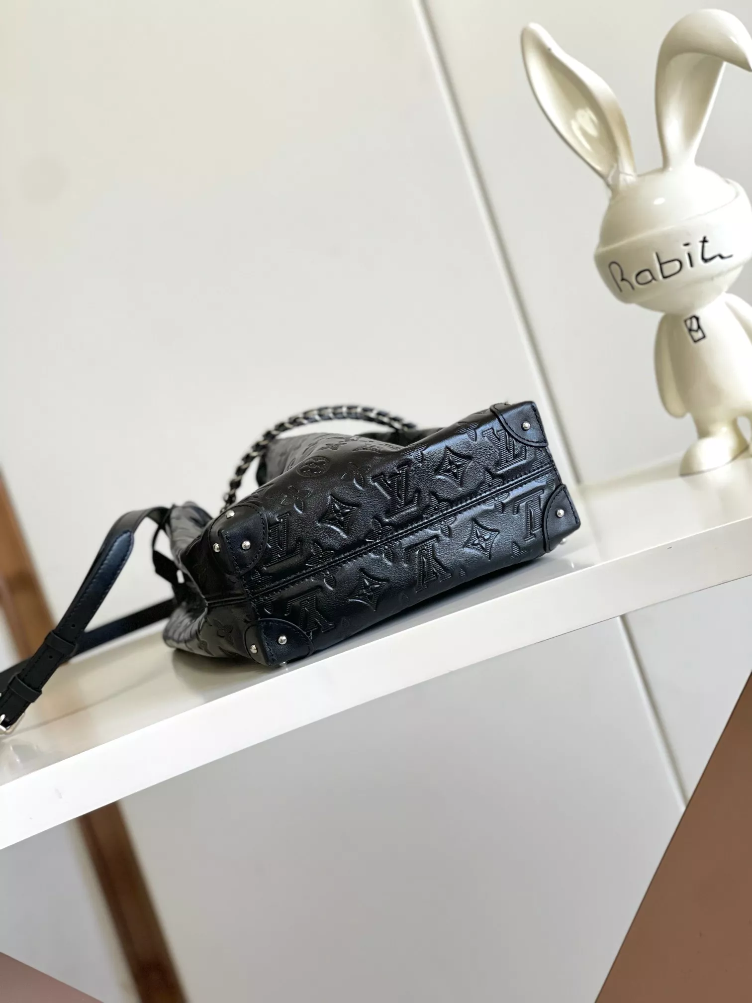 Timeless 4751 Louis Vuitton AAA Quality Shoulder Bags