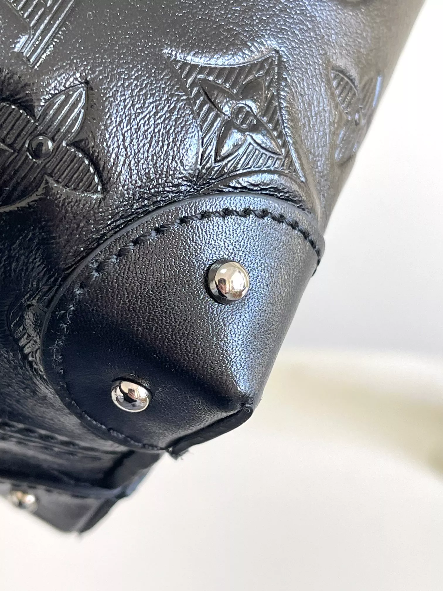 Timeless 4751 Louis Vuitton AAA Quality Shoulder Bags