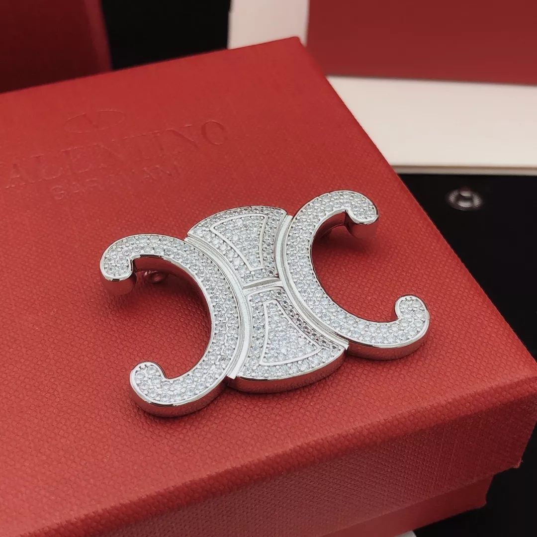 Timeless 478 Celine Brooches For Women