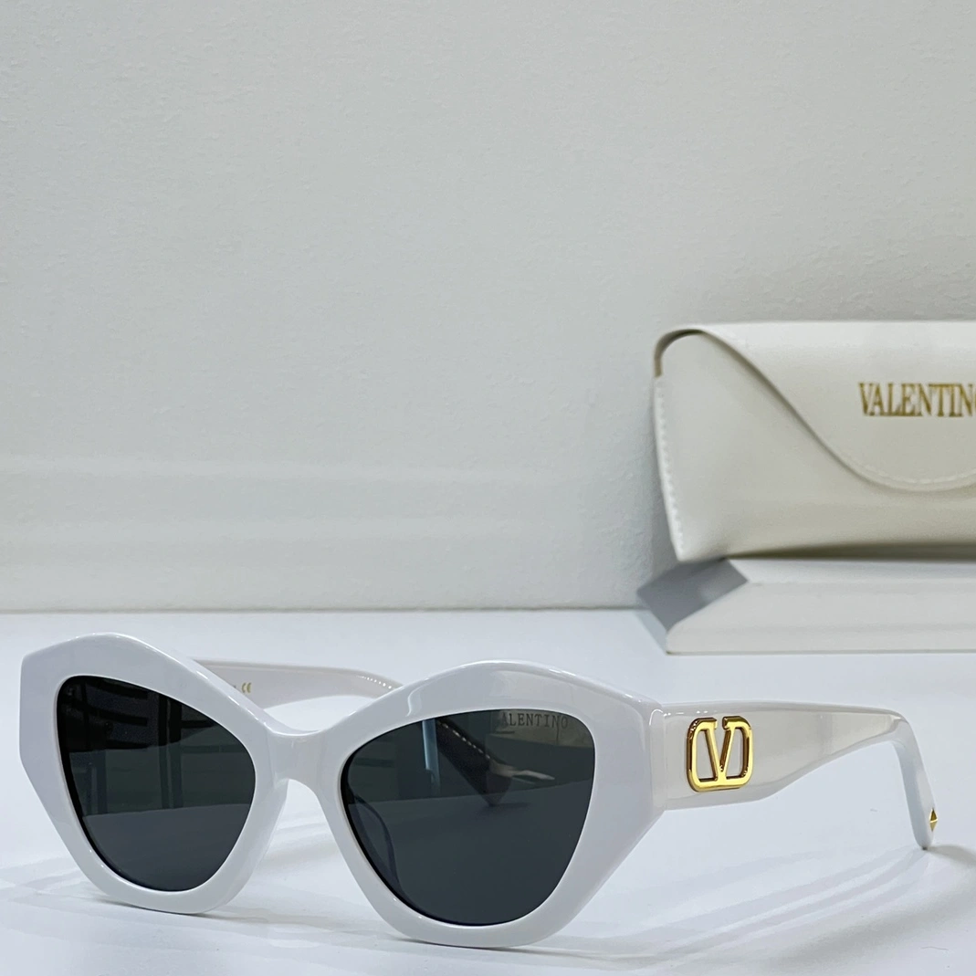 Timeless 4797 Valentino AAA Quality Sunglasses