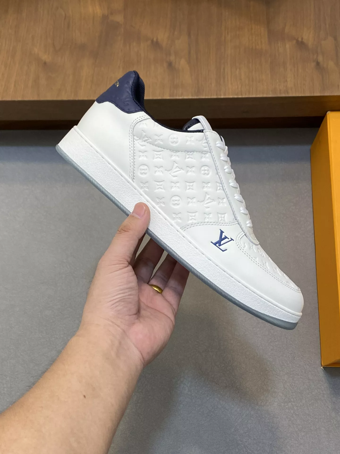 Timeless 4908 Louis Vuitton Casual Shoes For Men