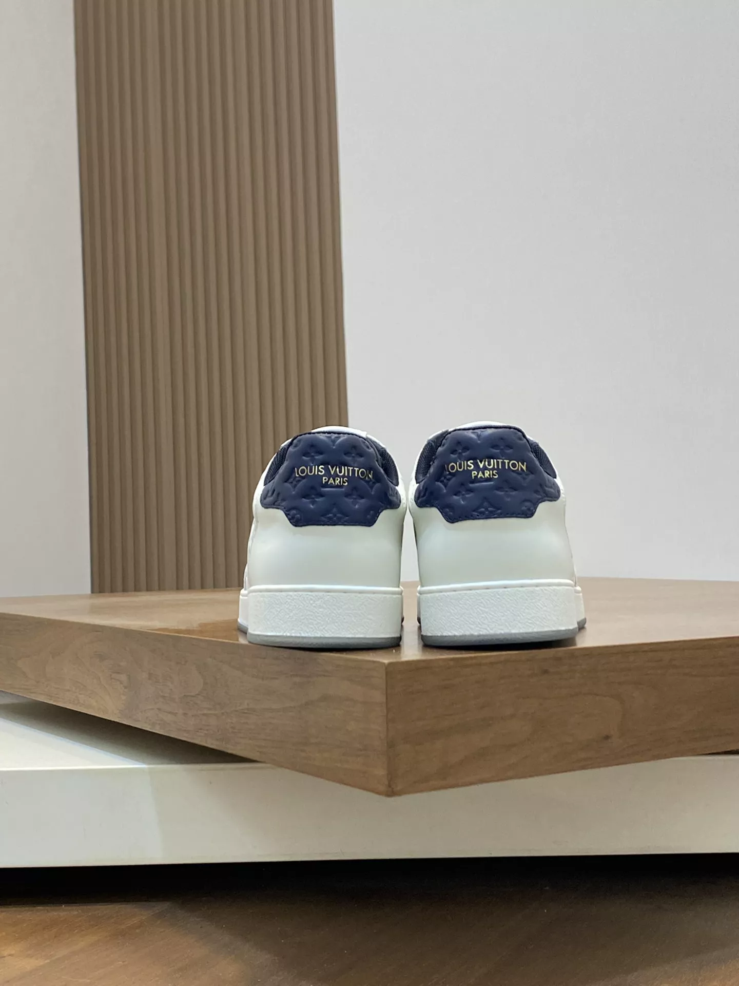 Timeless 4908 Louis Vuitton Casual Shoes For Men