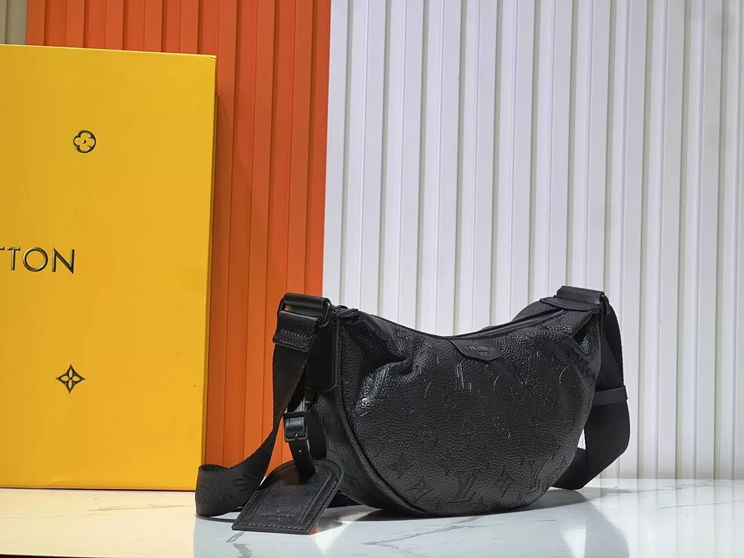 Timeless 4979 Louis Vuitton AAA Quality Messenger Bags For Women