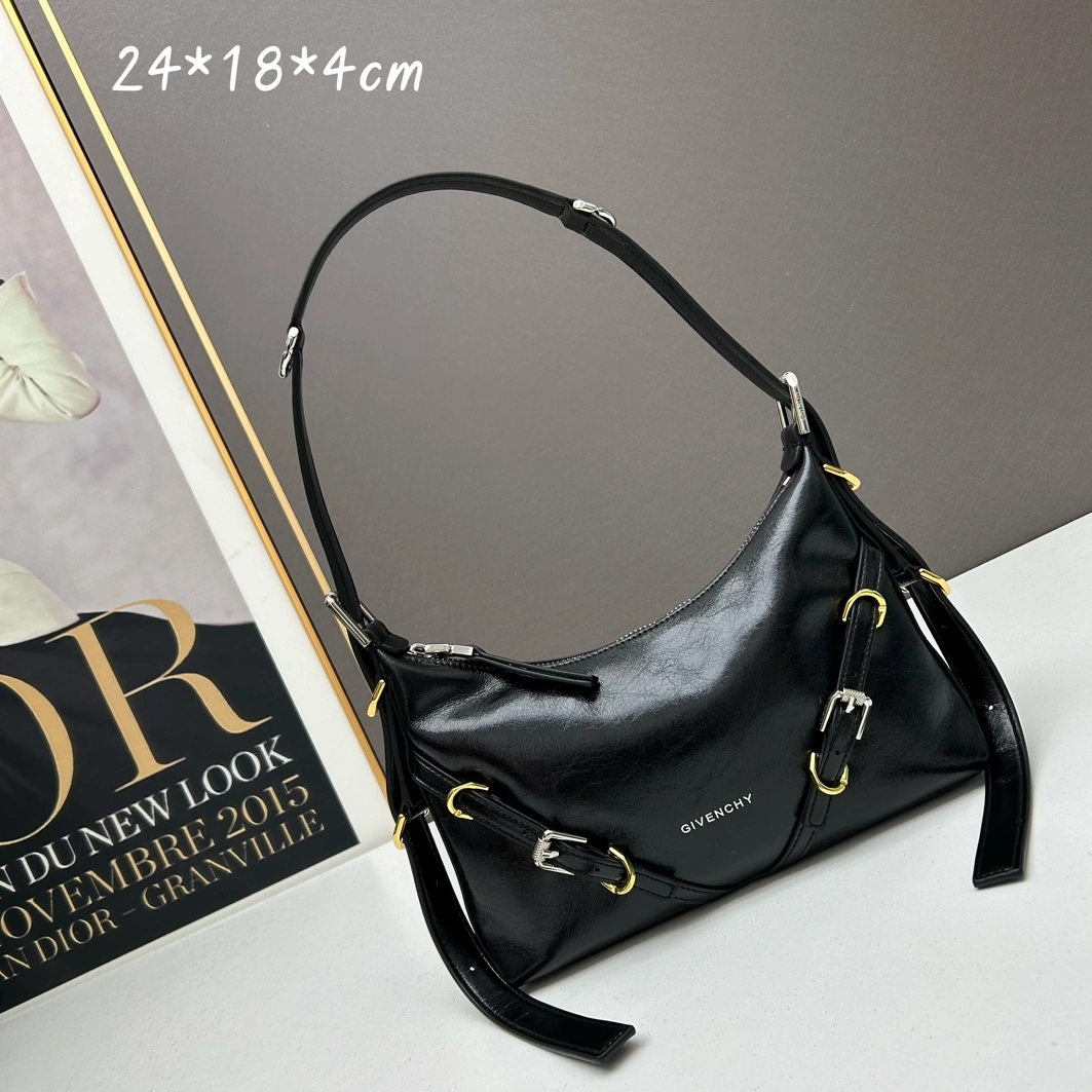 Timeless 5167 Givenchy AAA Quality Shoulder Bags For Women