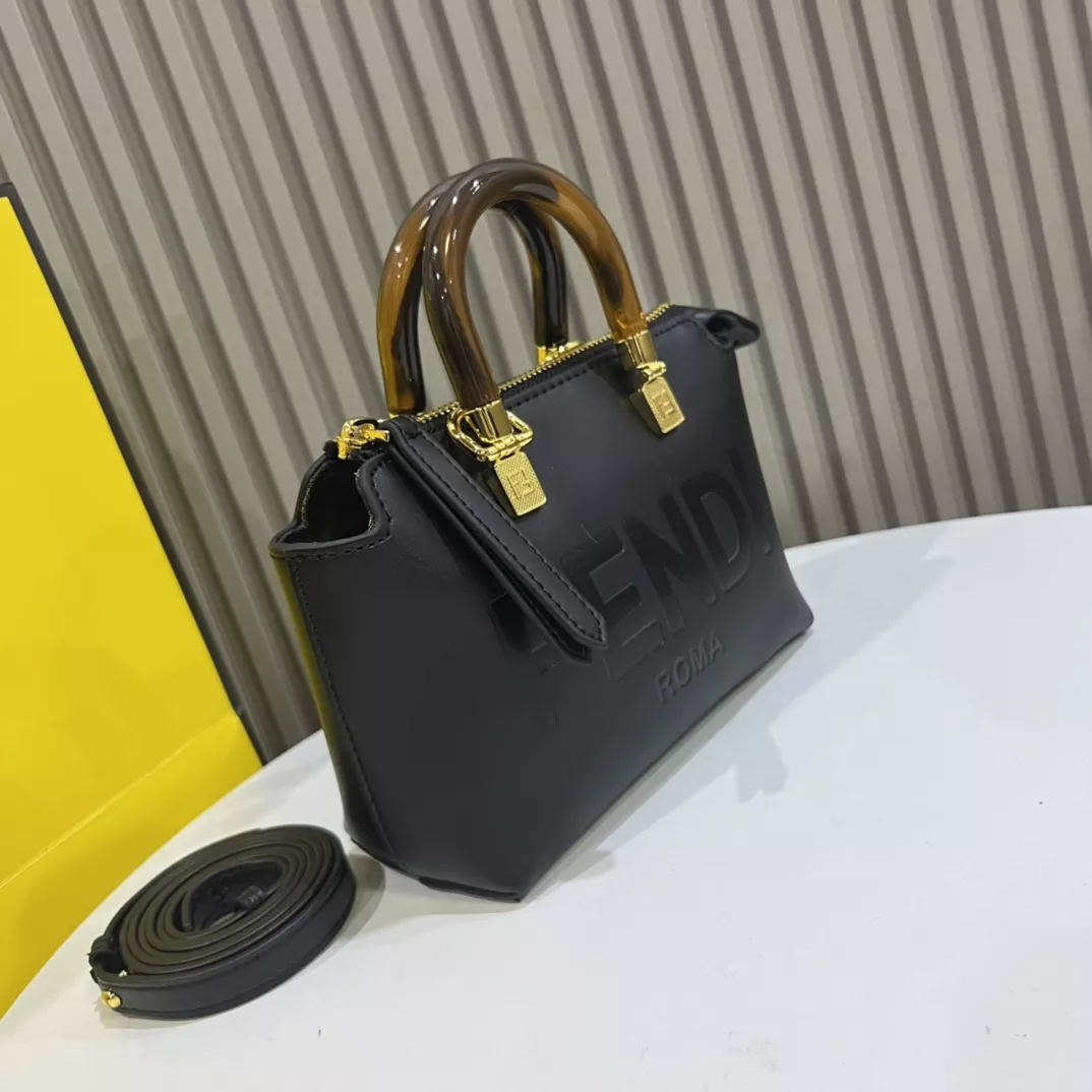 Timeless 550 Fendi AAA Quality Handbags For Women