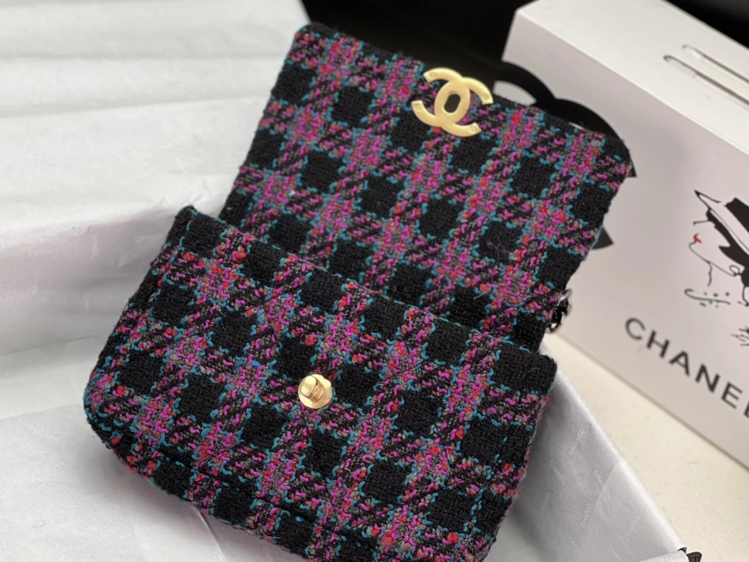 Timeless 5532 Chanel AAA Quality Messenger Bags For Women
