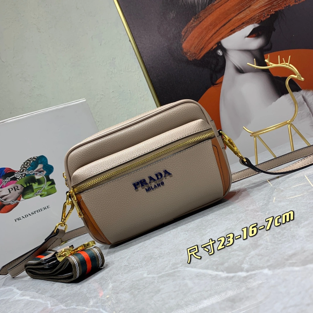 Timeless 5626 Prada AAA Quality Messenger Bags For Women