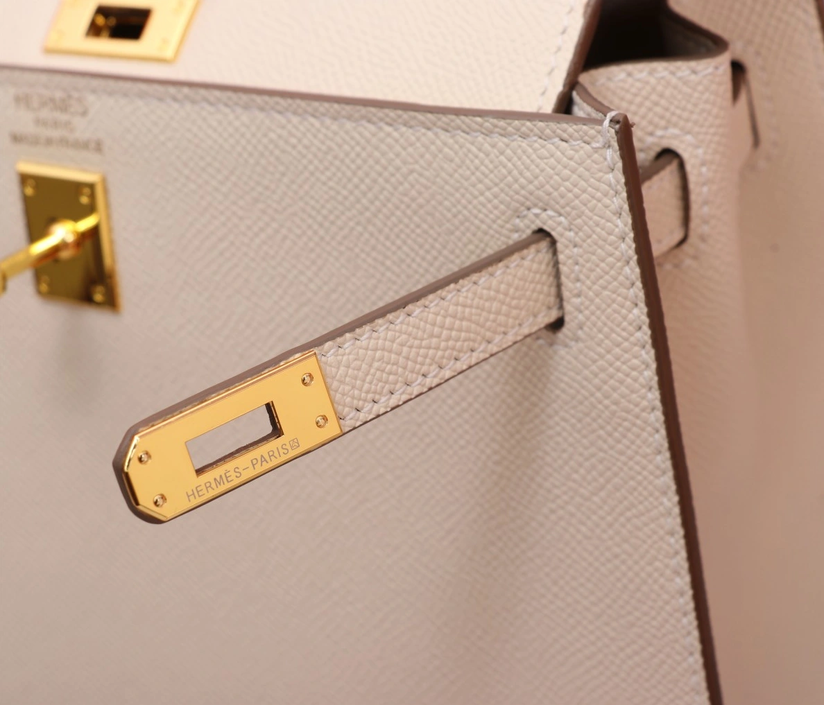 Timeless 5690 Hermes AAA Quality Handbags For Women