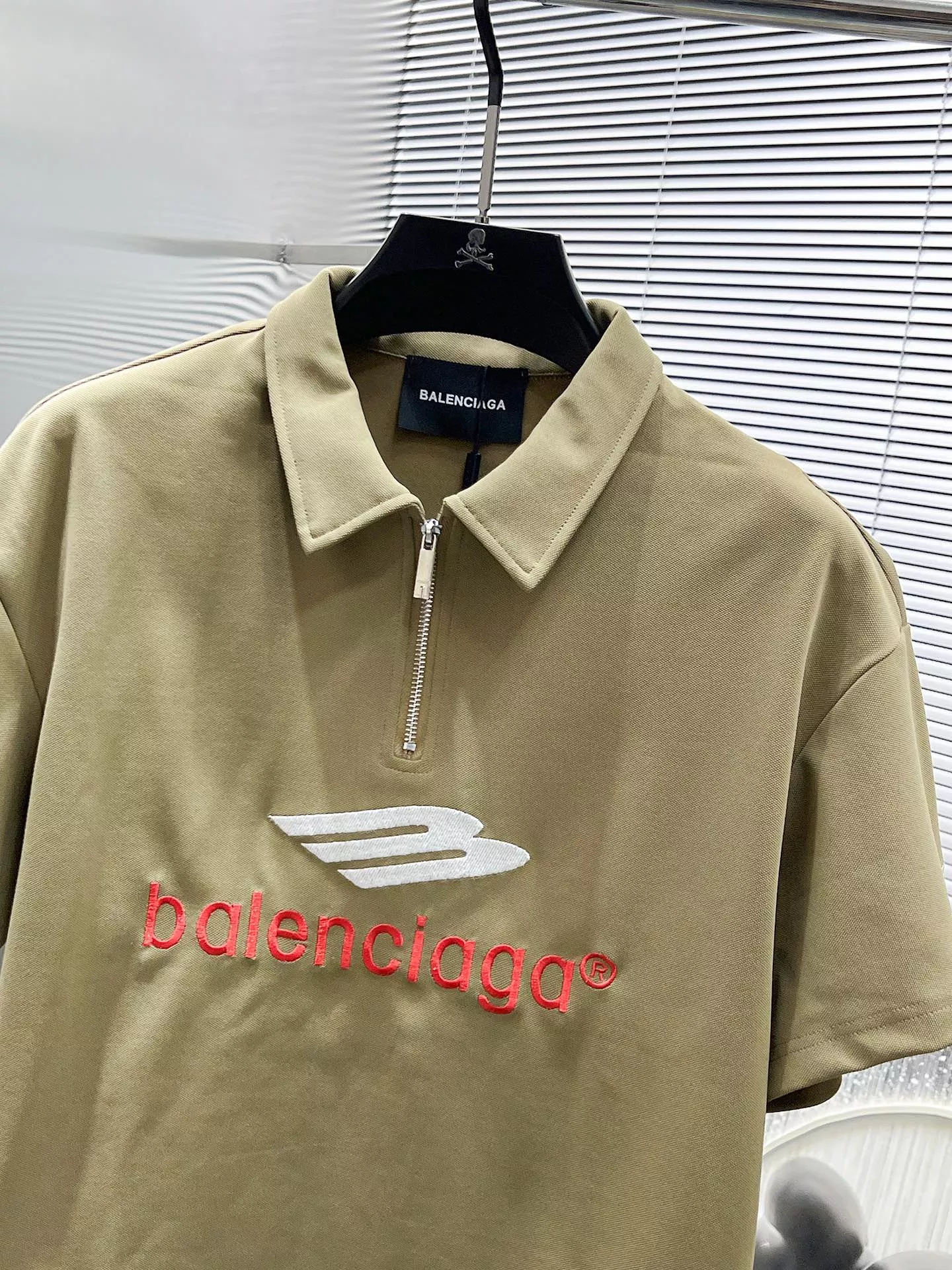 Timeless 5848 Balenciaga Fashion Tracksuits Short Sleeved For Men