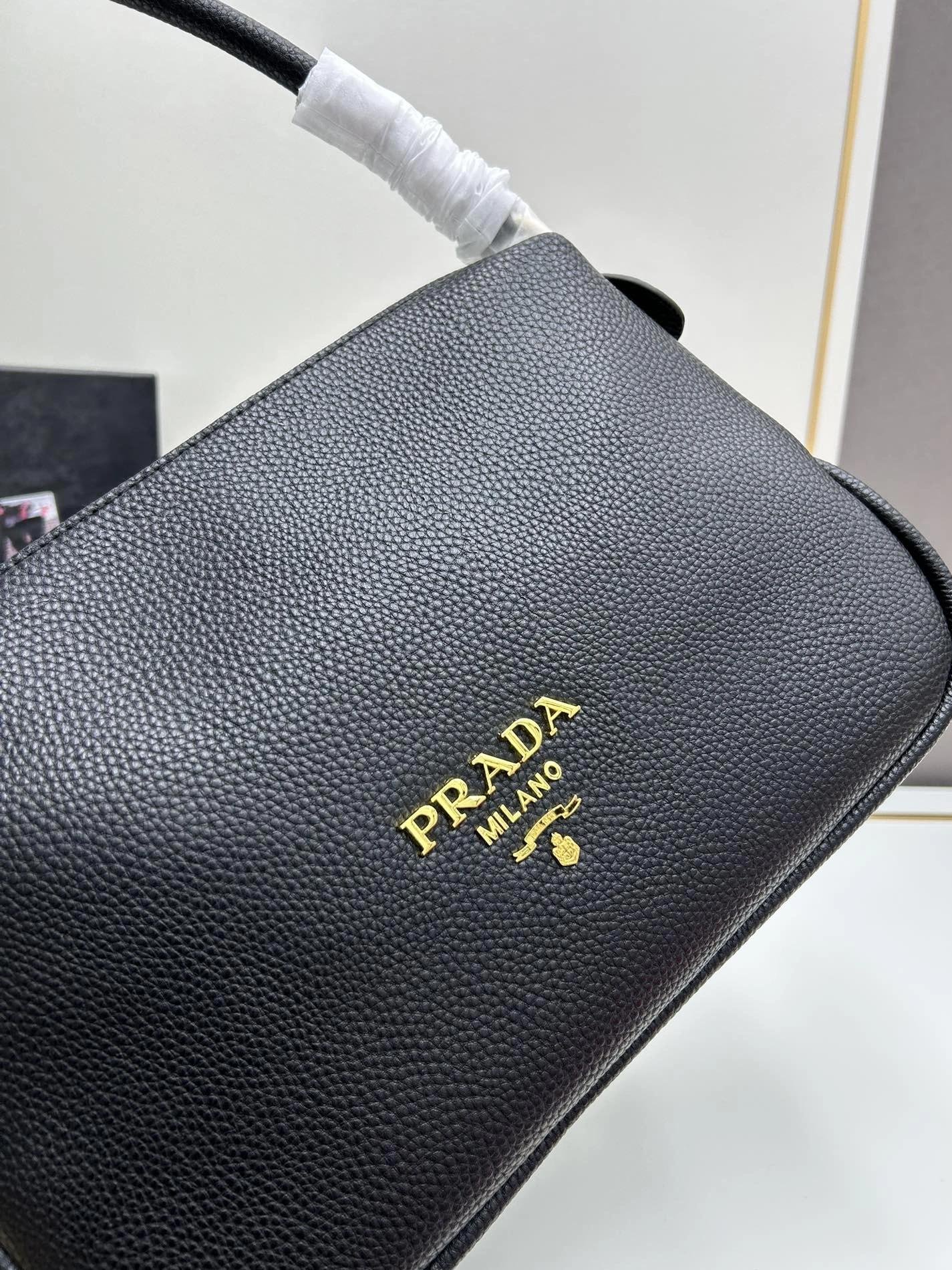 Timeless 5897 Prada AAA Quality Handbags For Women