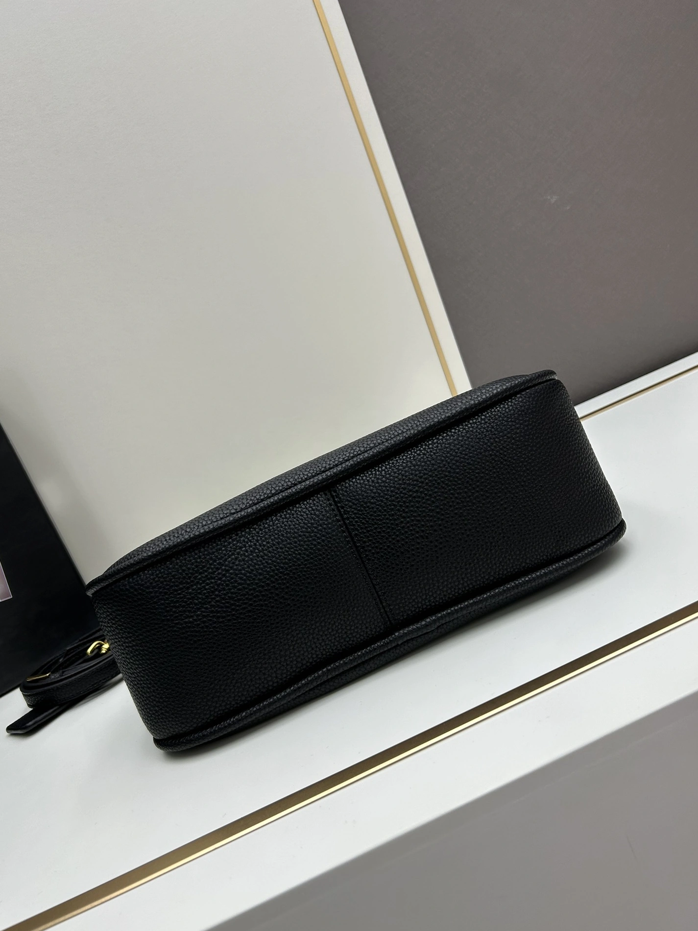 Timeless 5897 Prada AAA Quality Handbags For Women