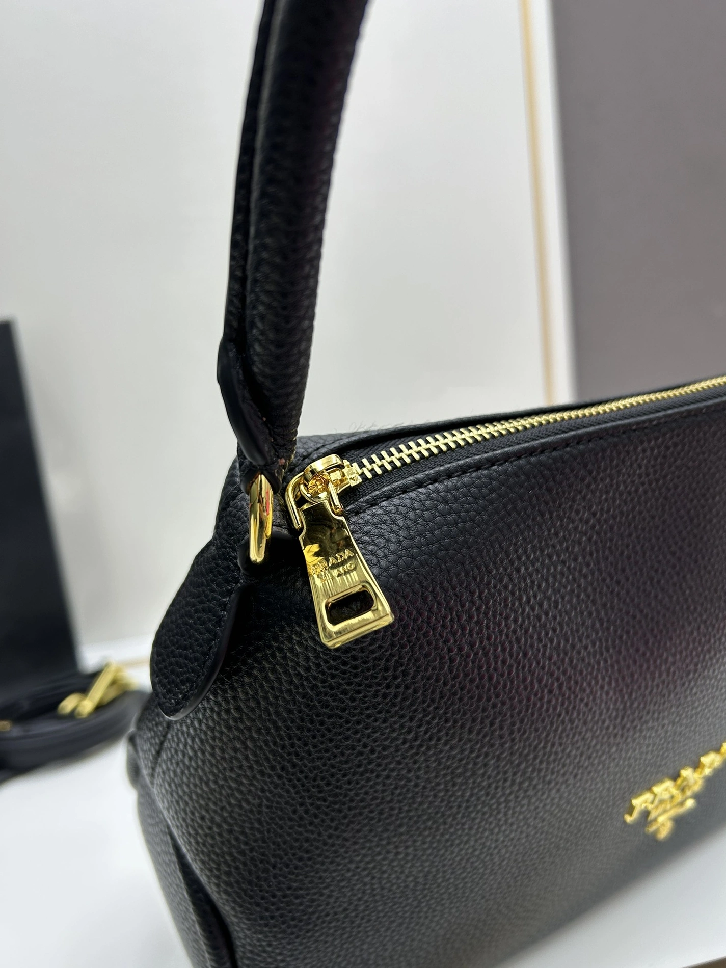 Timeless 5897 Prada AAA Quality Handbags For Women