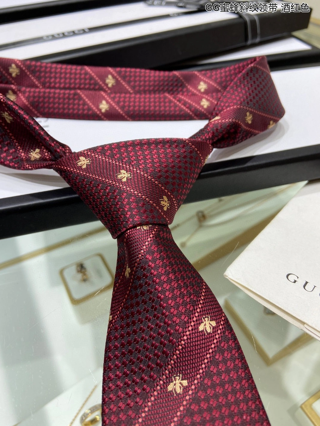Timeless 6119 Gucci Necktie For Men