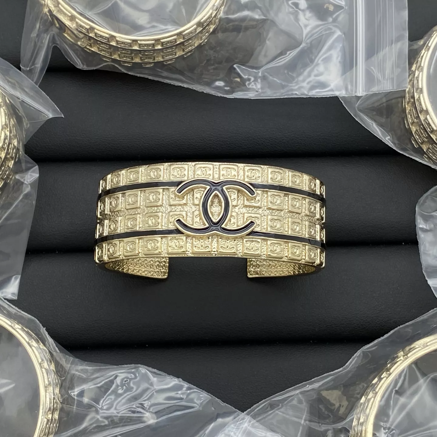 Timeless 6133 Chanel Bracelets