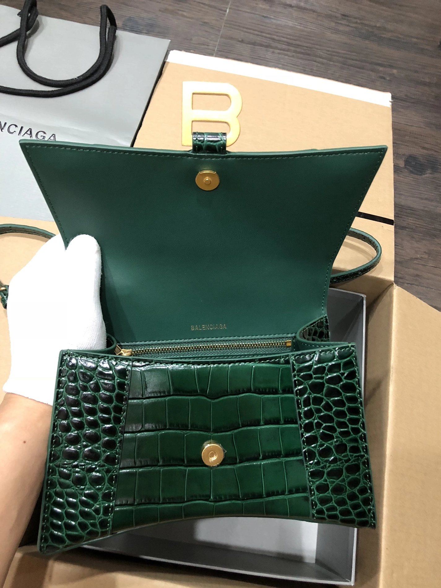Timeless 6258 Balenciaga AAA Quality Handbags For Women