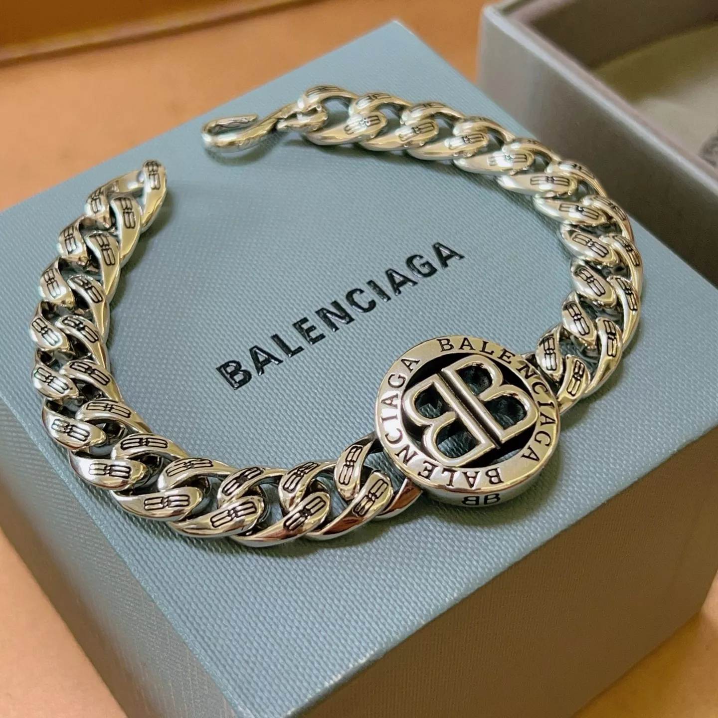 Timeless 6385 Balenciaga Bracelets