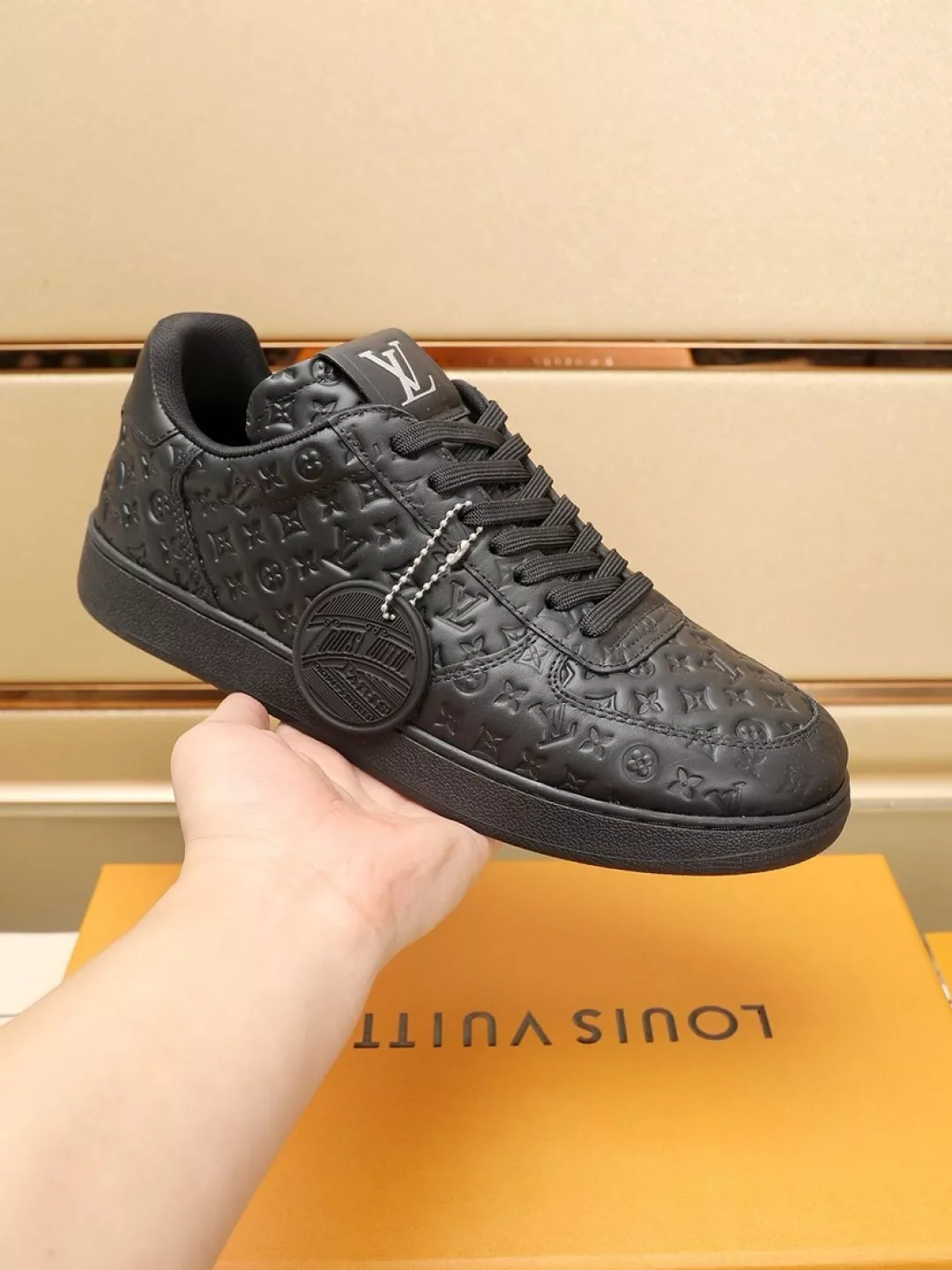 Timeless 6407 Louis Vuitton Casual Shoes For Men