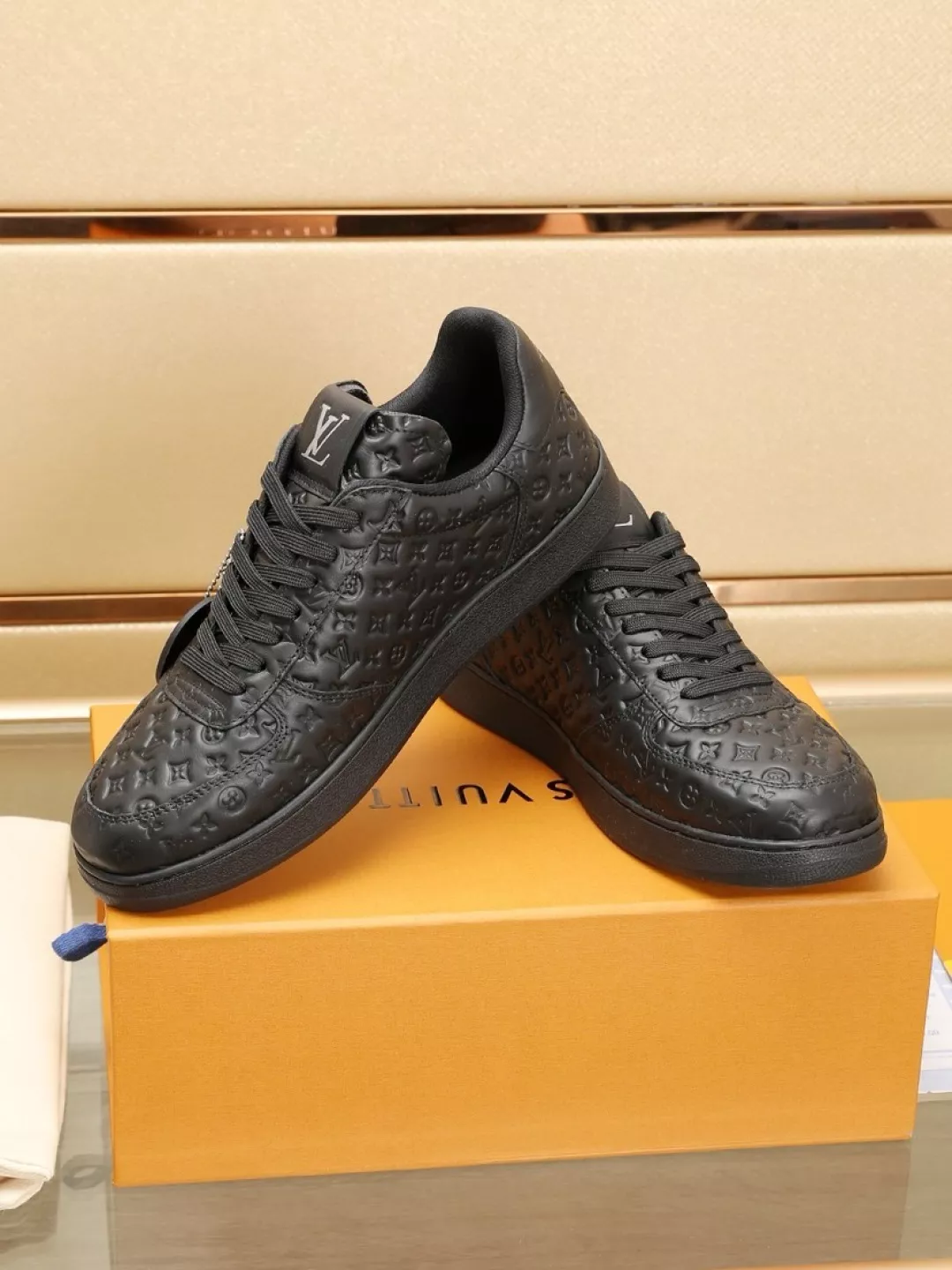 Timeless 6407 Louis Vuitton Casual Shoes For Men