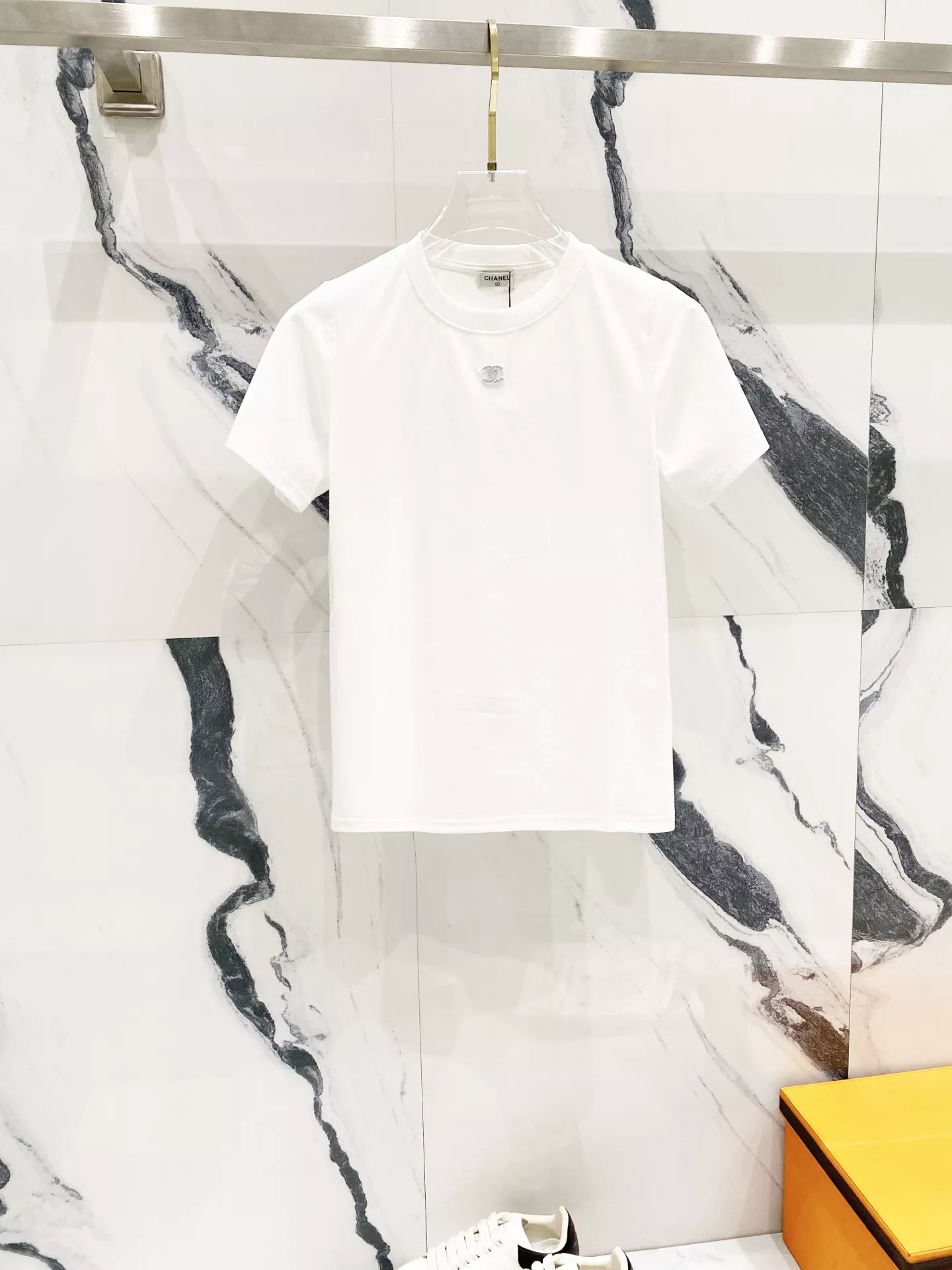 Timeless 6410 Chanel T-Shirts Short Sleeved For Women