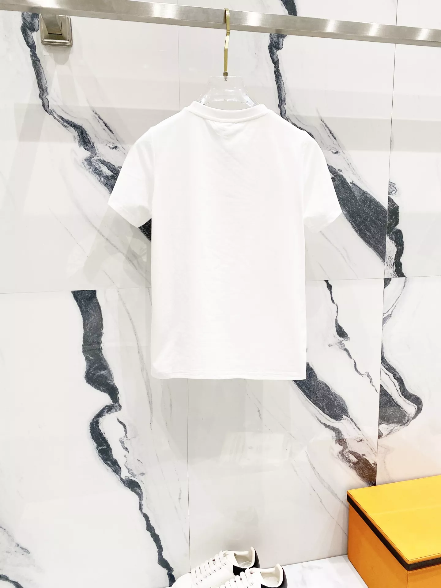 Timeless 6410 Chanel T-Shirts Short Sleeved For Women