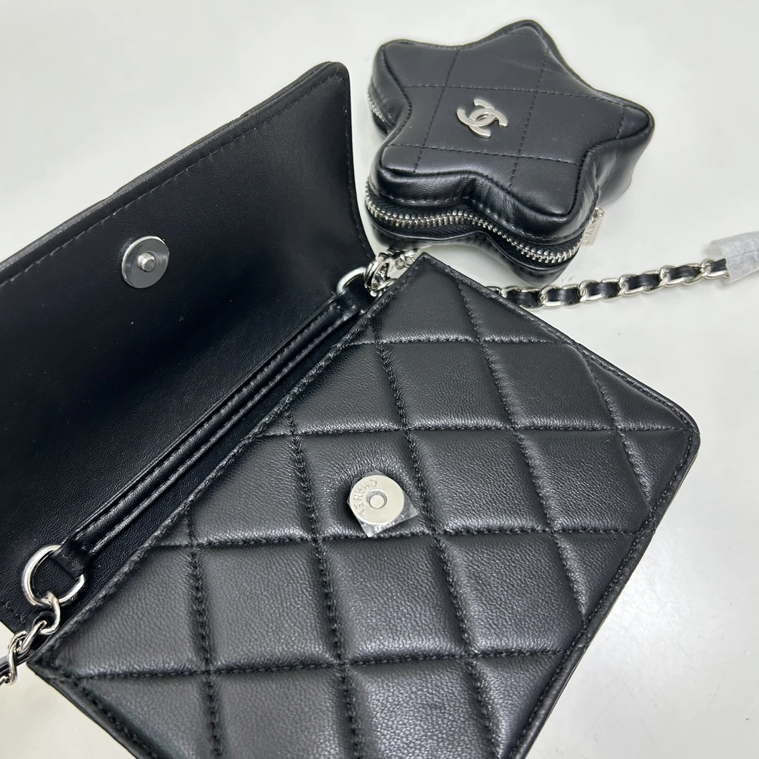 Timeless 6595 Chanel AAA Quality Messenger Bags For Women