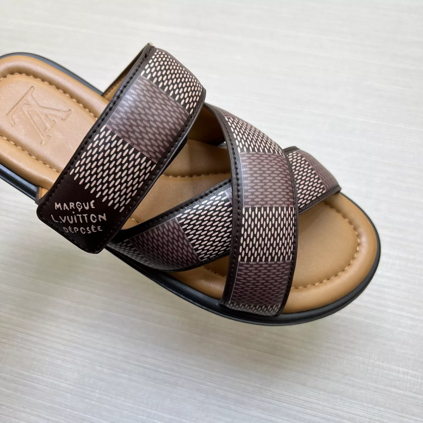Timeless 6678 Louis Vuitton Slippers For Men