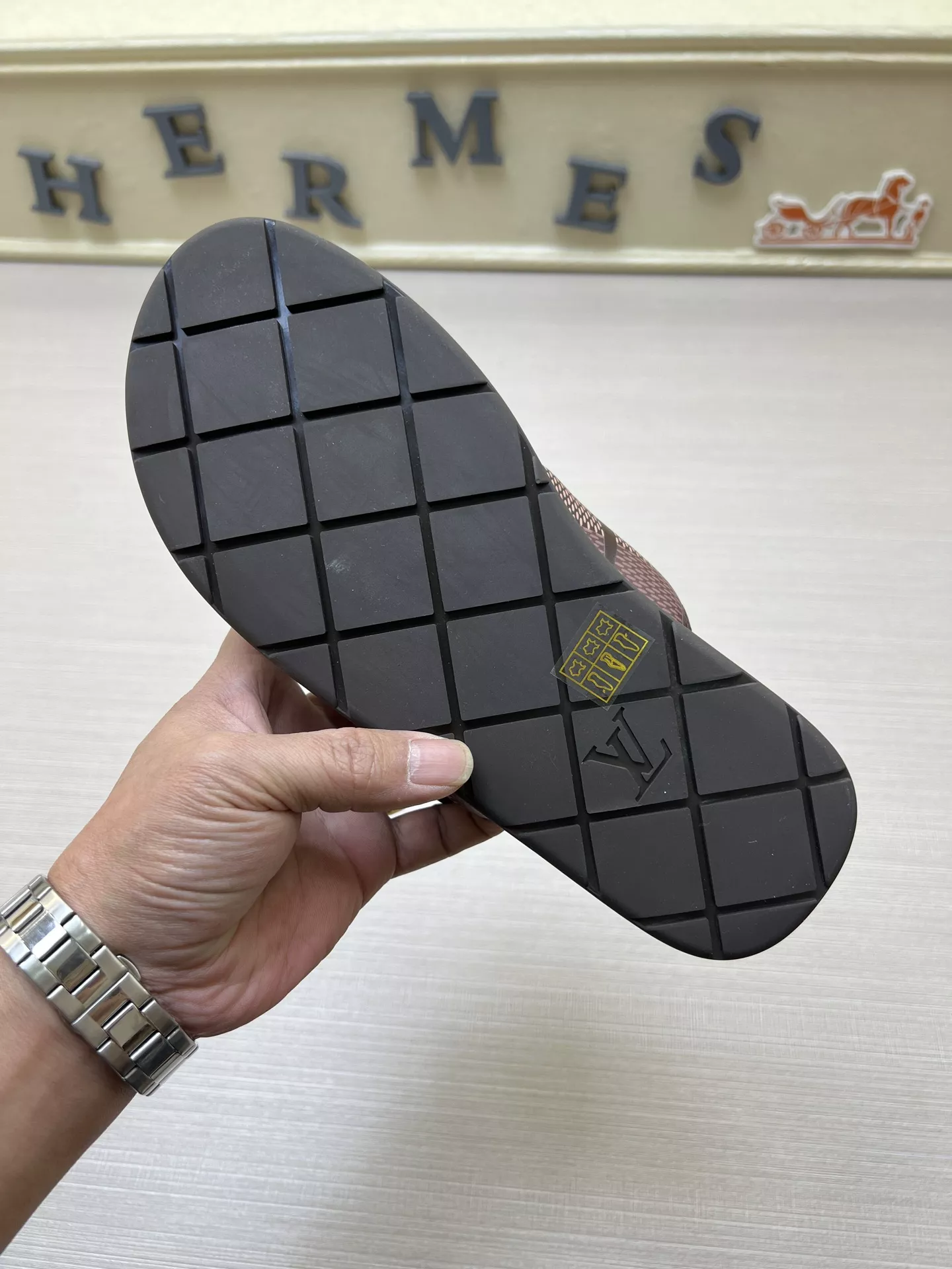 Timeless 6678 Louis Vuitton Slippers For Men