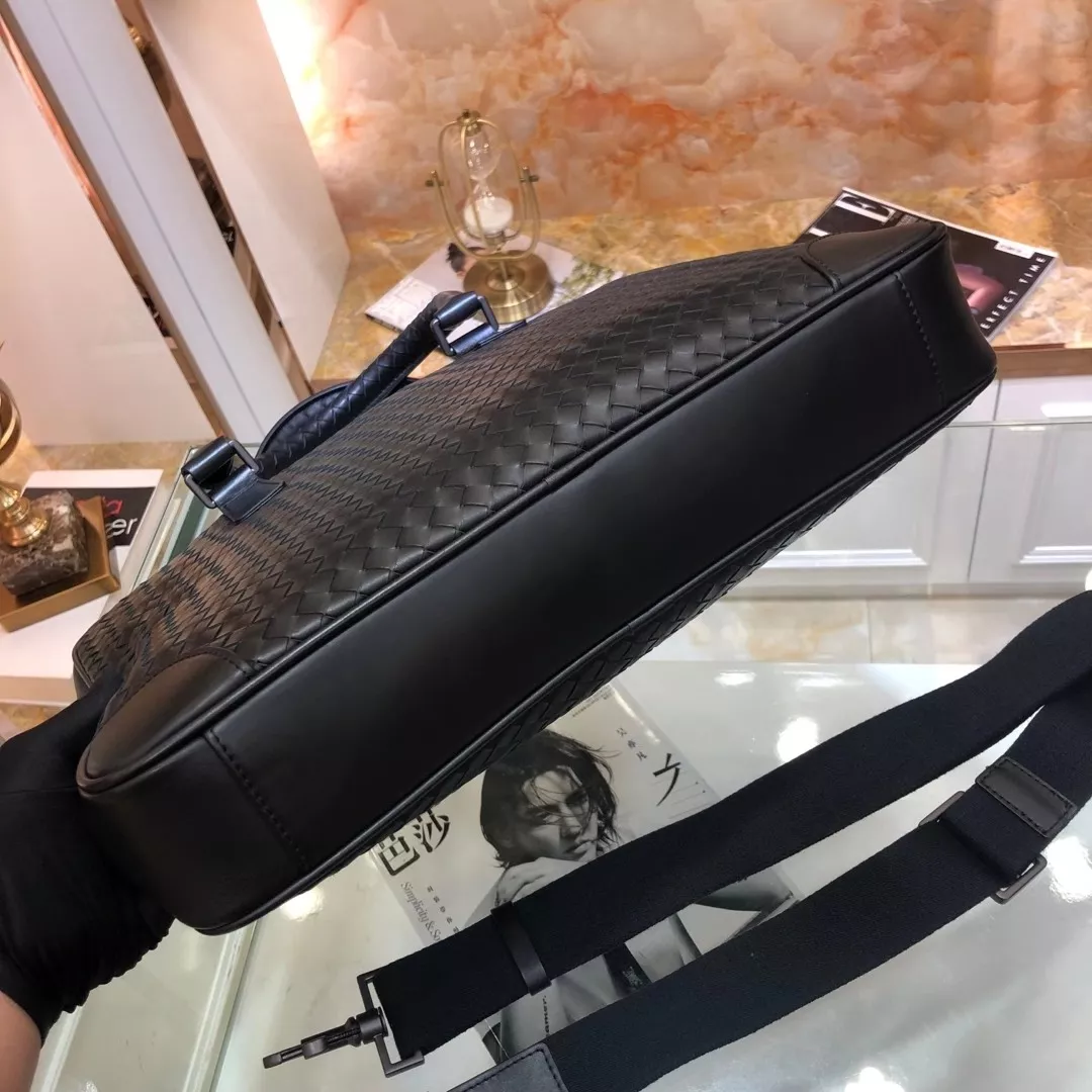 Timeless 6788 Bottega Veneta AAA Man Handbags