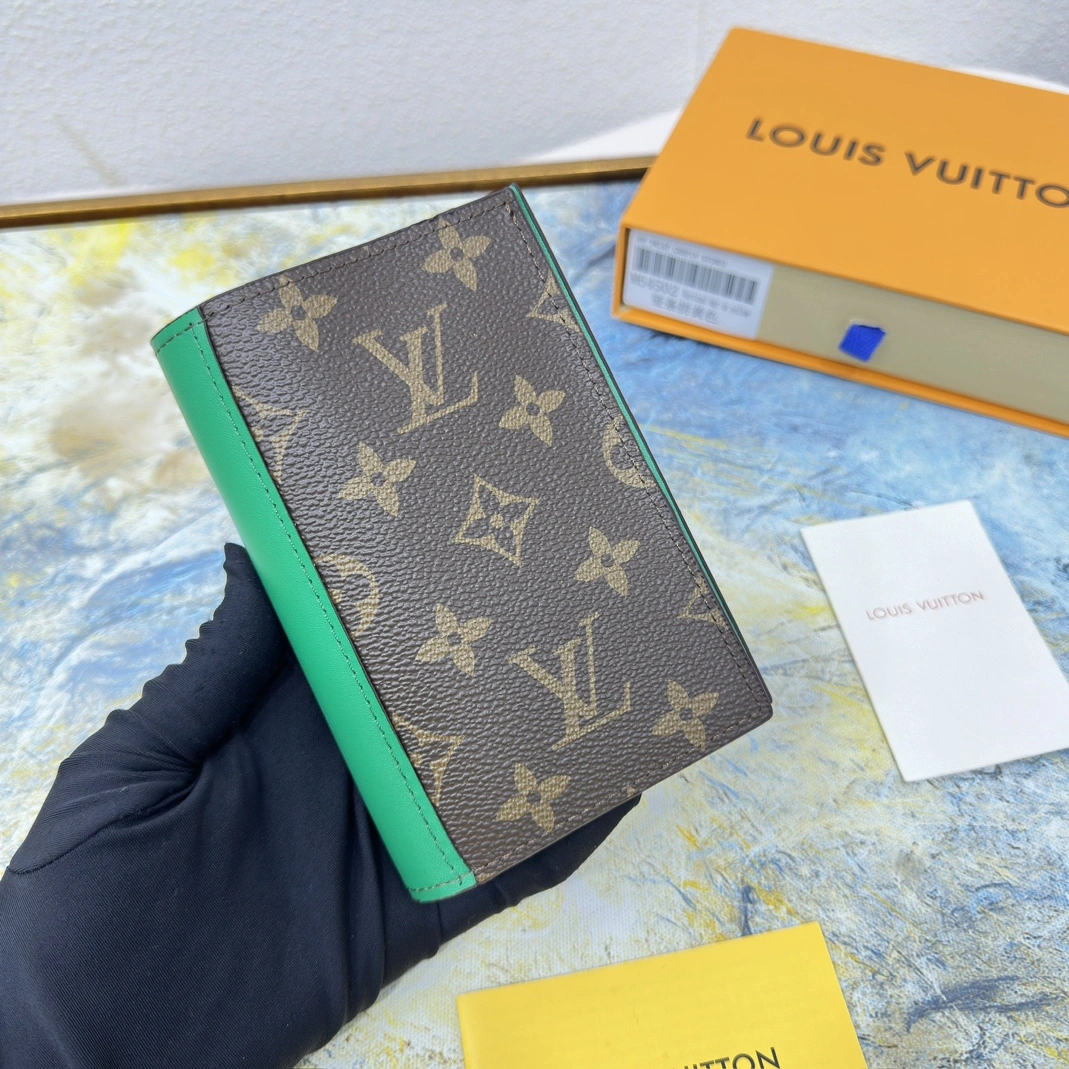 Timeless 7090 Louis Vuitton LV Card Case For Unisex
