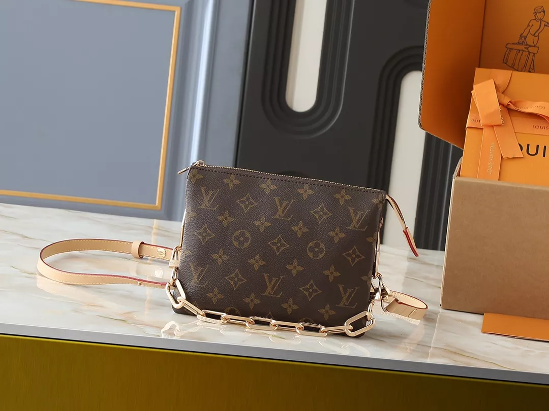 Timeless 7188 Louis Vuitton Messenger Bags For Women
