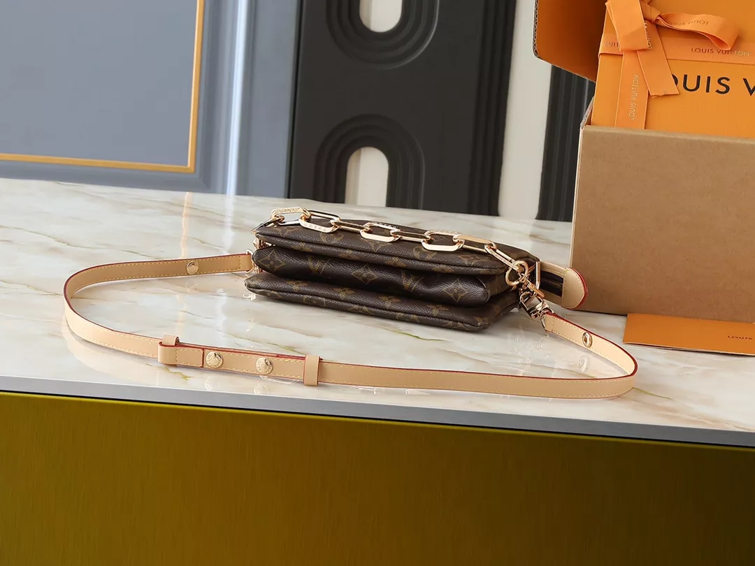 Timeless 7188 Louis Vuitton Messenger Bags For Women