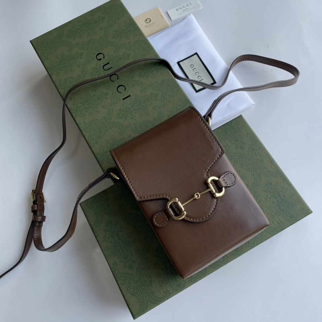 Timeless 7226 Gucci AAA Quality Messenger Bags
