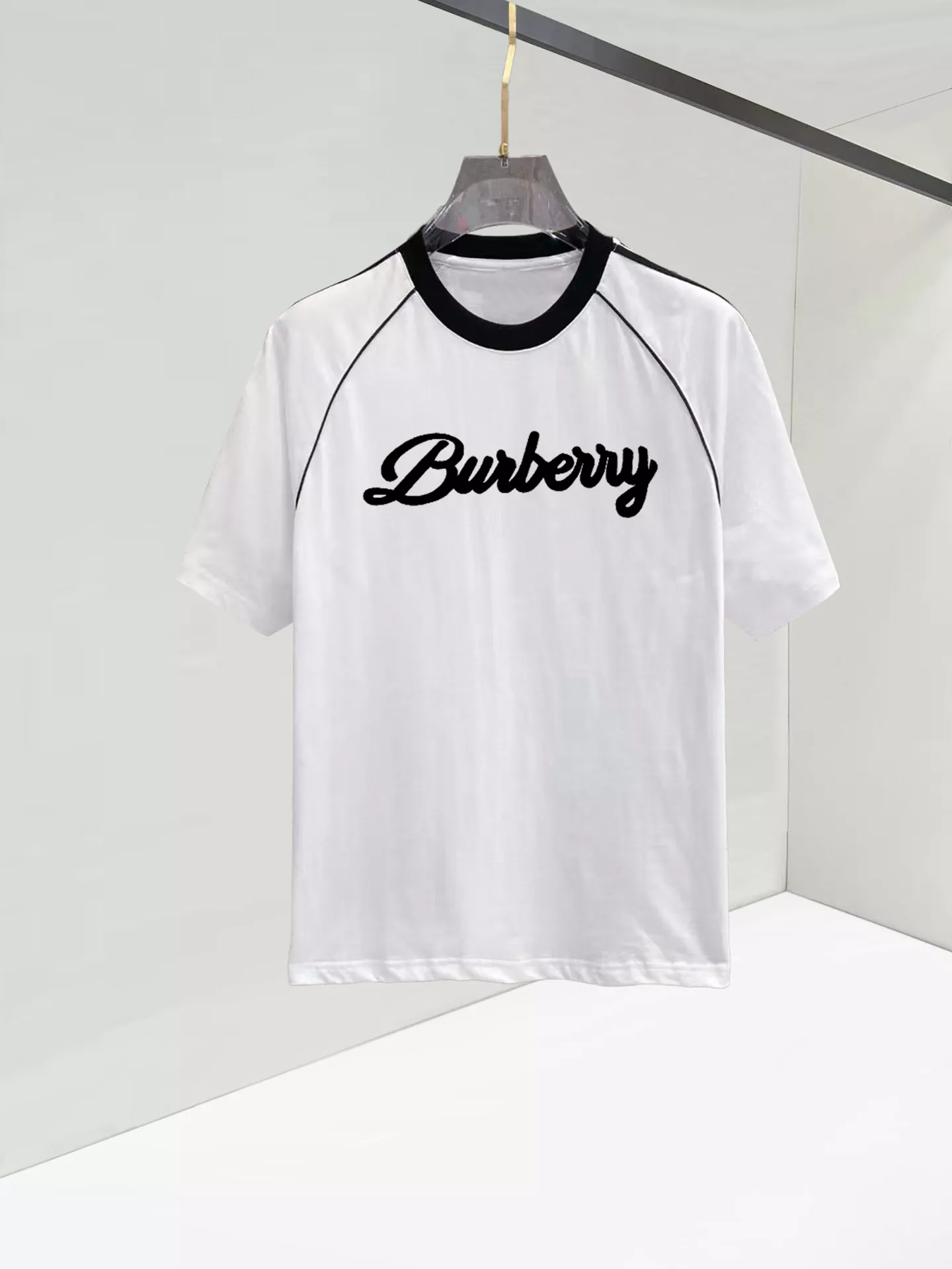 Timeless 7308 Burberry T-Shirts Short Sleeved For Men