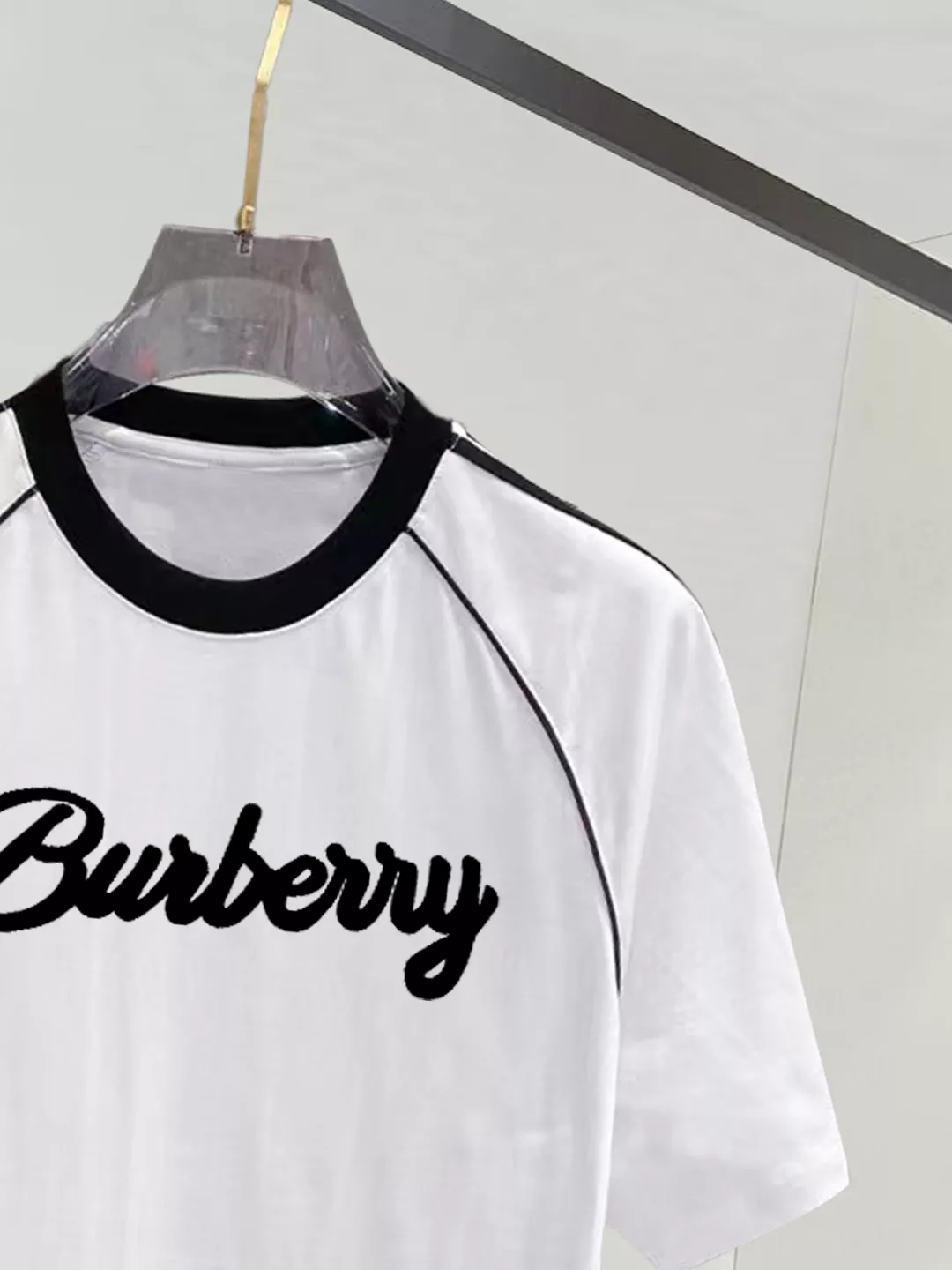 Timeless 7308 Burberry T-Shirts Short Sleeved For Men
