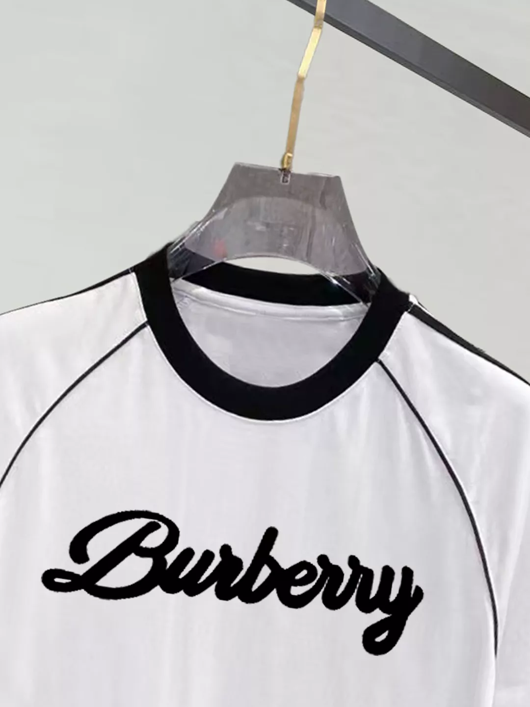 Timeless 7308 Burberry T-Shirts Short Sleeved For Men