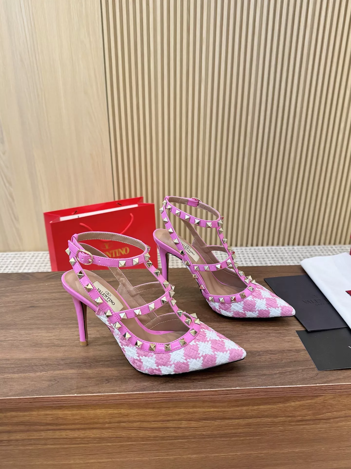 Timeless 7534 Valentino Sandal For Women