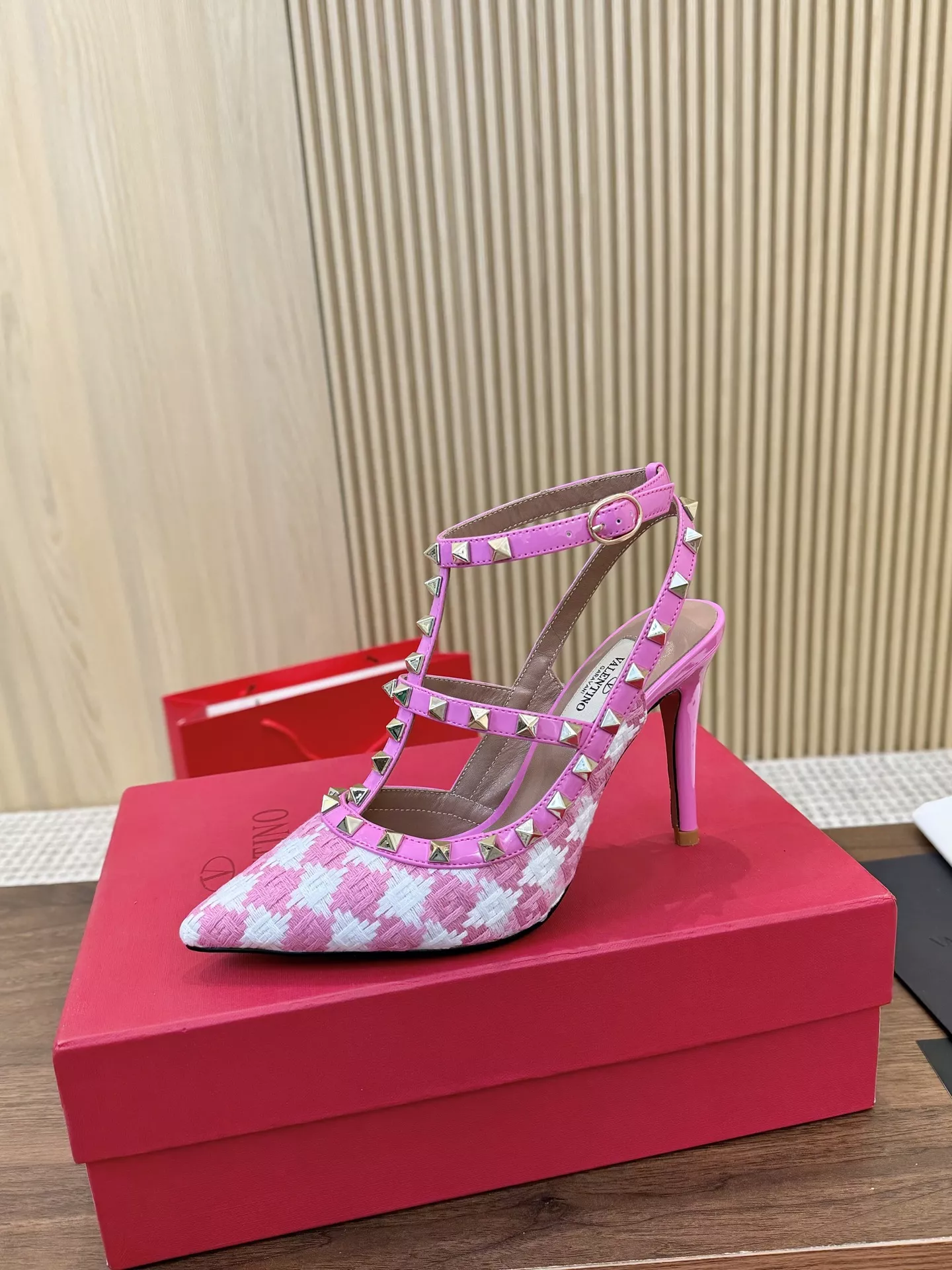 Timeless 7534 Valentino Sandal For Women