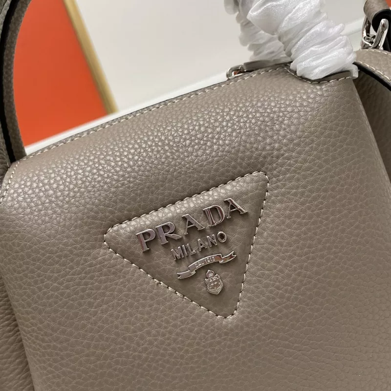 Timeless 7536 Prada AAA Quality Handbags For Women