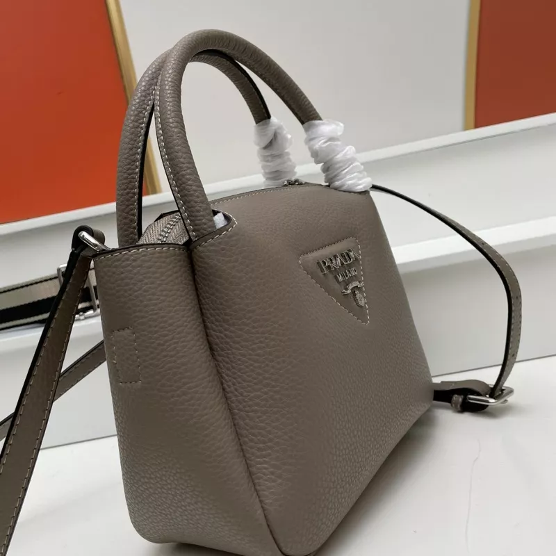 Timeless 7536 Prada AAA Quality Handbags For Women