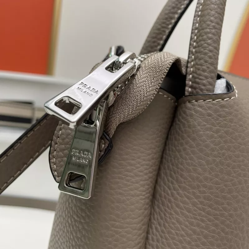 Timeless 7536 Prada AAA Quality Handbags For Women