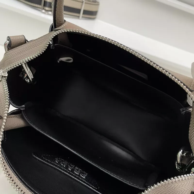Timeless 7536 Prada AAA Quality Handbags For Women