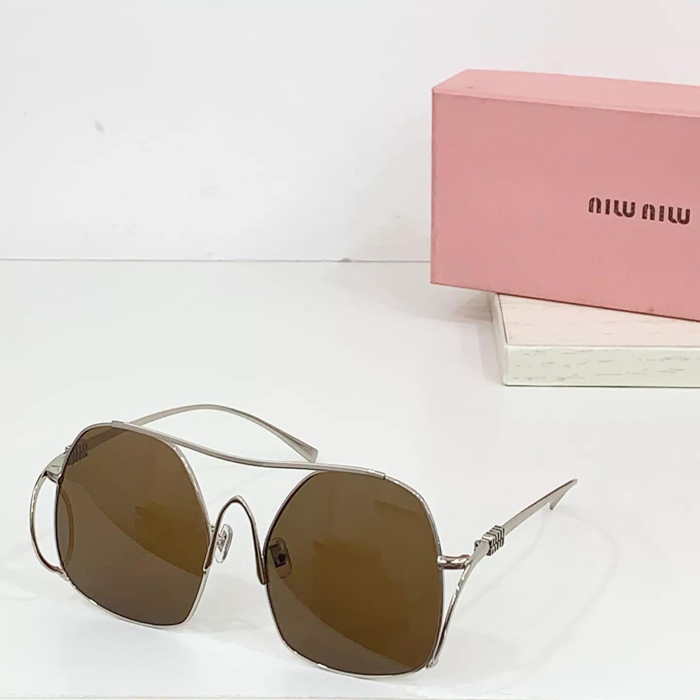 Timeless 7537 MIU MIU AAA Quality Sunglasses