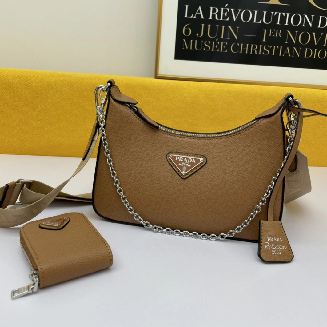 Timeless 7538 Prada AAA Quality Messenger Bags For Women