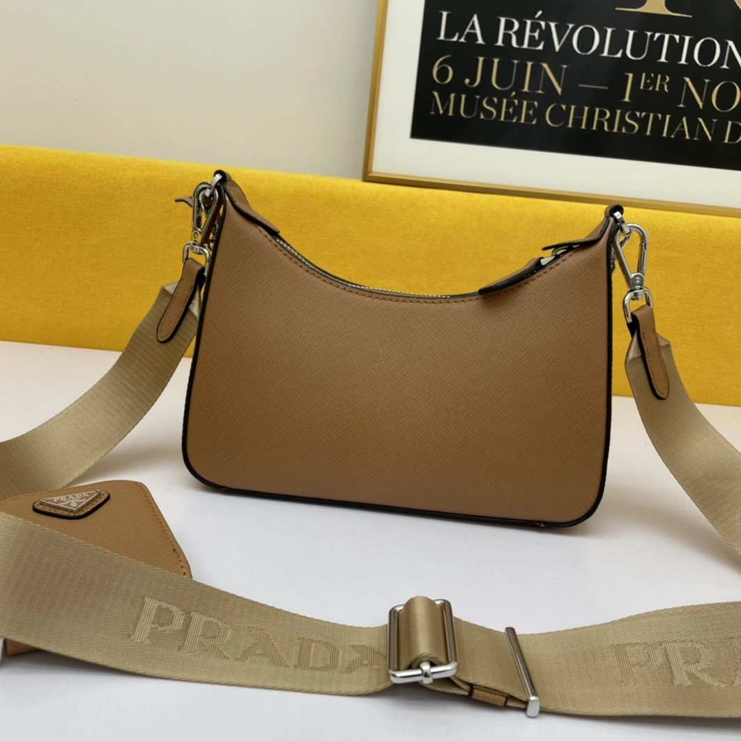 Timeless 7538 Prada AAA Quality Messenger Bags For Women