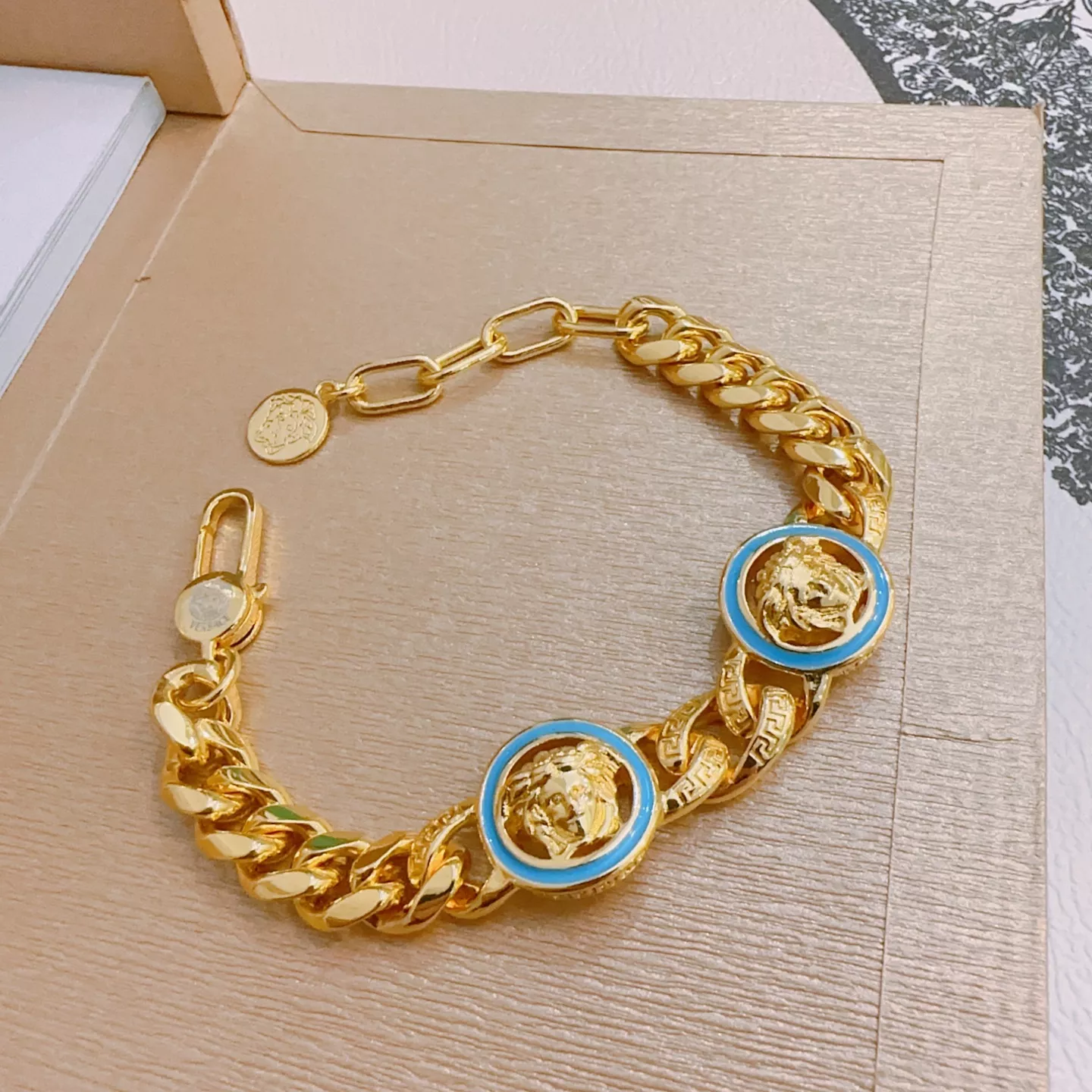 Timeless 7567 Versace Bracelets