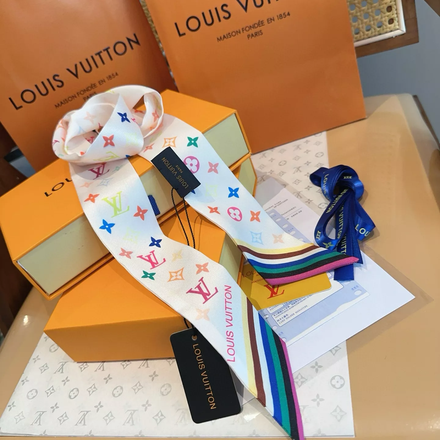 Timeless 7962 Louis Vuitton Silk Scarf