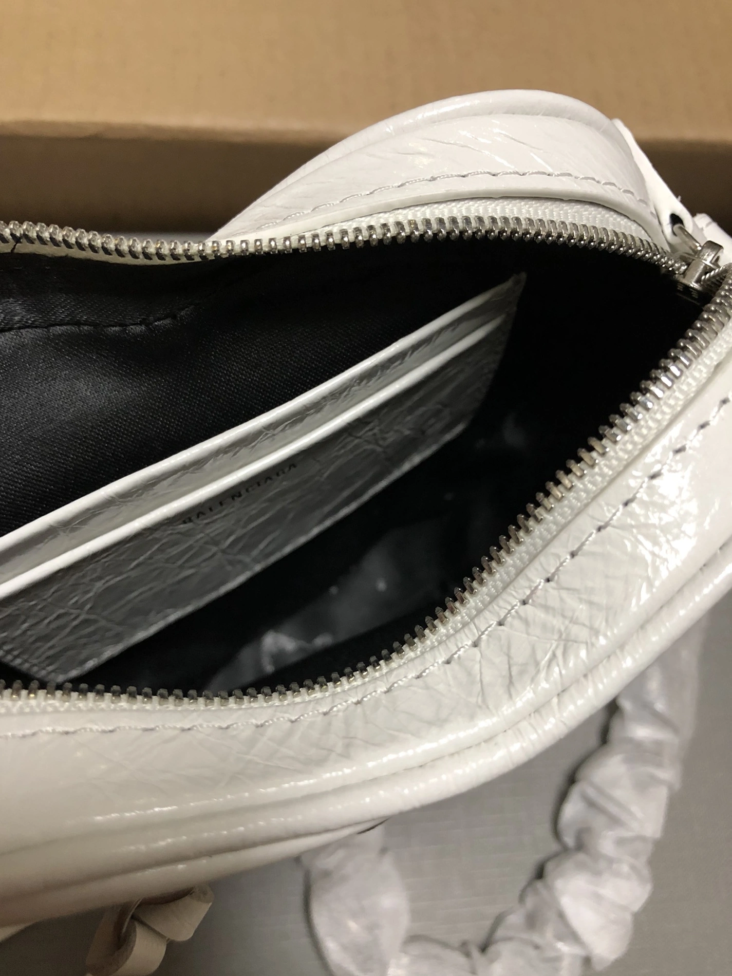 Timeless 8012 Balenciaga AAA Quality Messenger Bags For Women