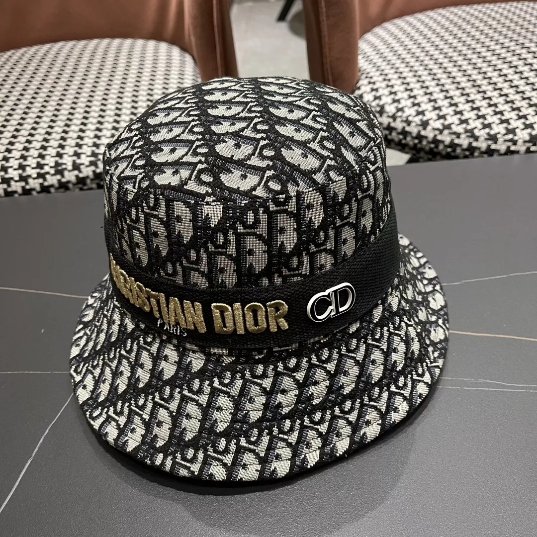 Timeless 8037 Christian Dior Caps