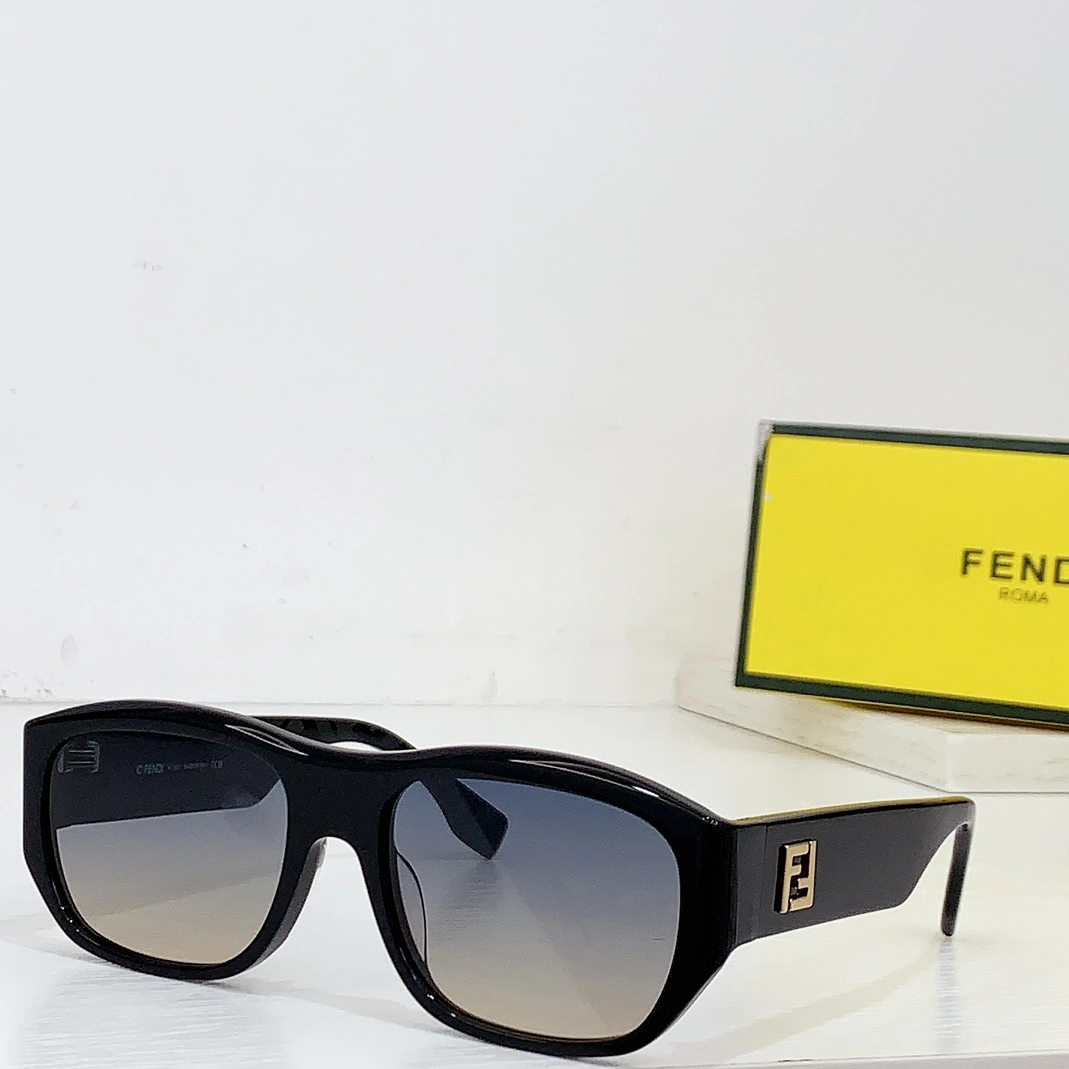 Timeless 8060 Fendi AAA Quality Sunglasses