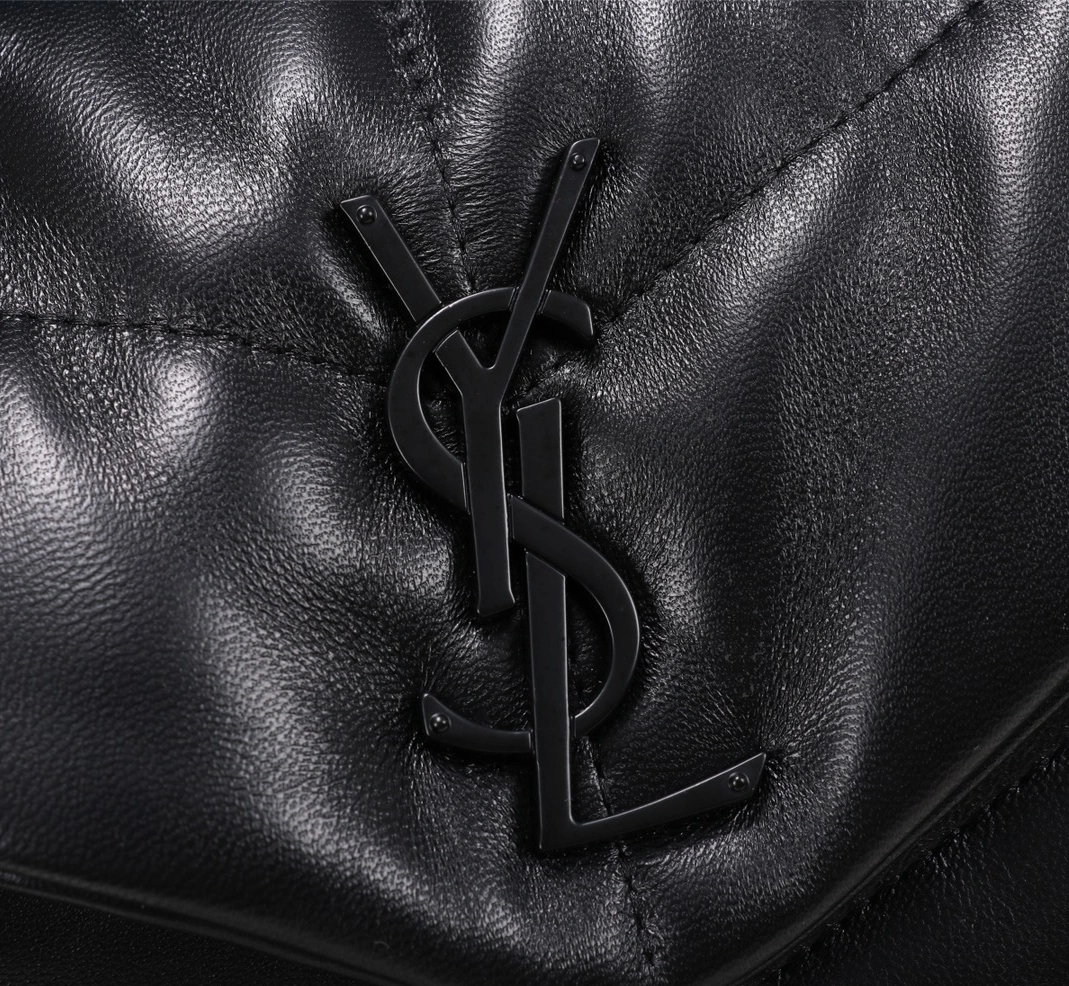 Timeless 8120 Yves Saint Laurent YSL AAA Quality Shoulder Bags For Women